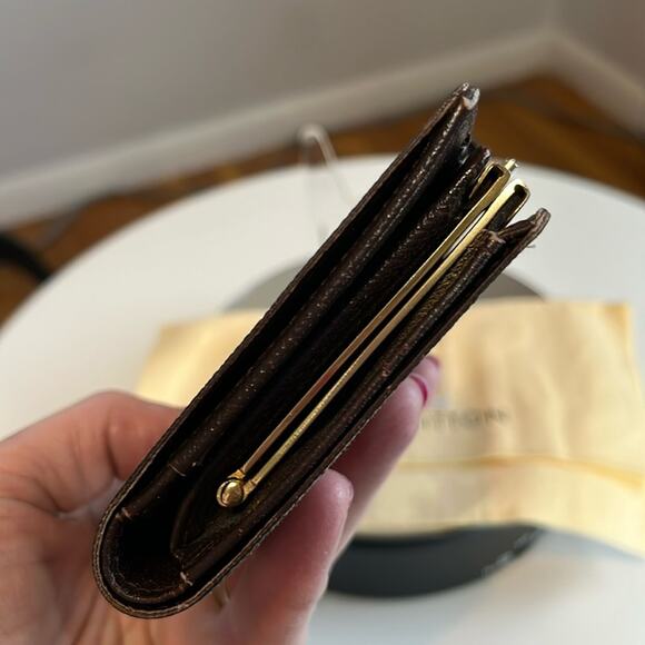 LOUIS VUITTON Vintage Kiss Lock Damier Porte Monnaie Billets Viennois Wallet EUC - Picture 8 of 15